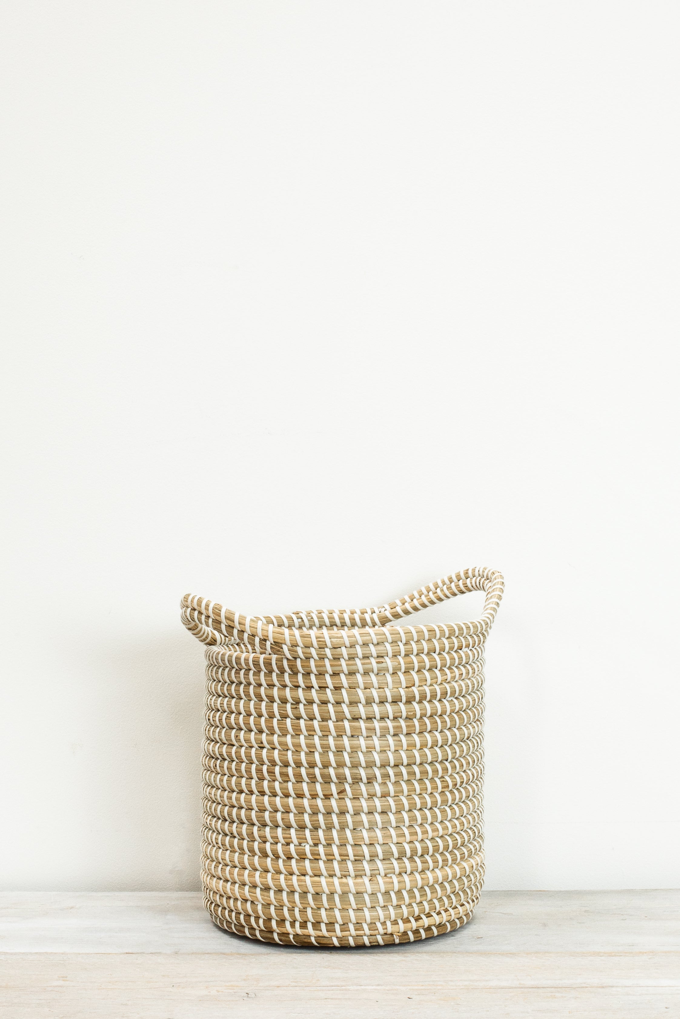 Lang Large Seagrass Planter 25x25x27cm