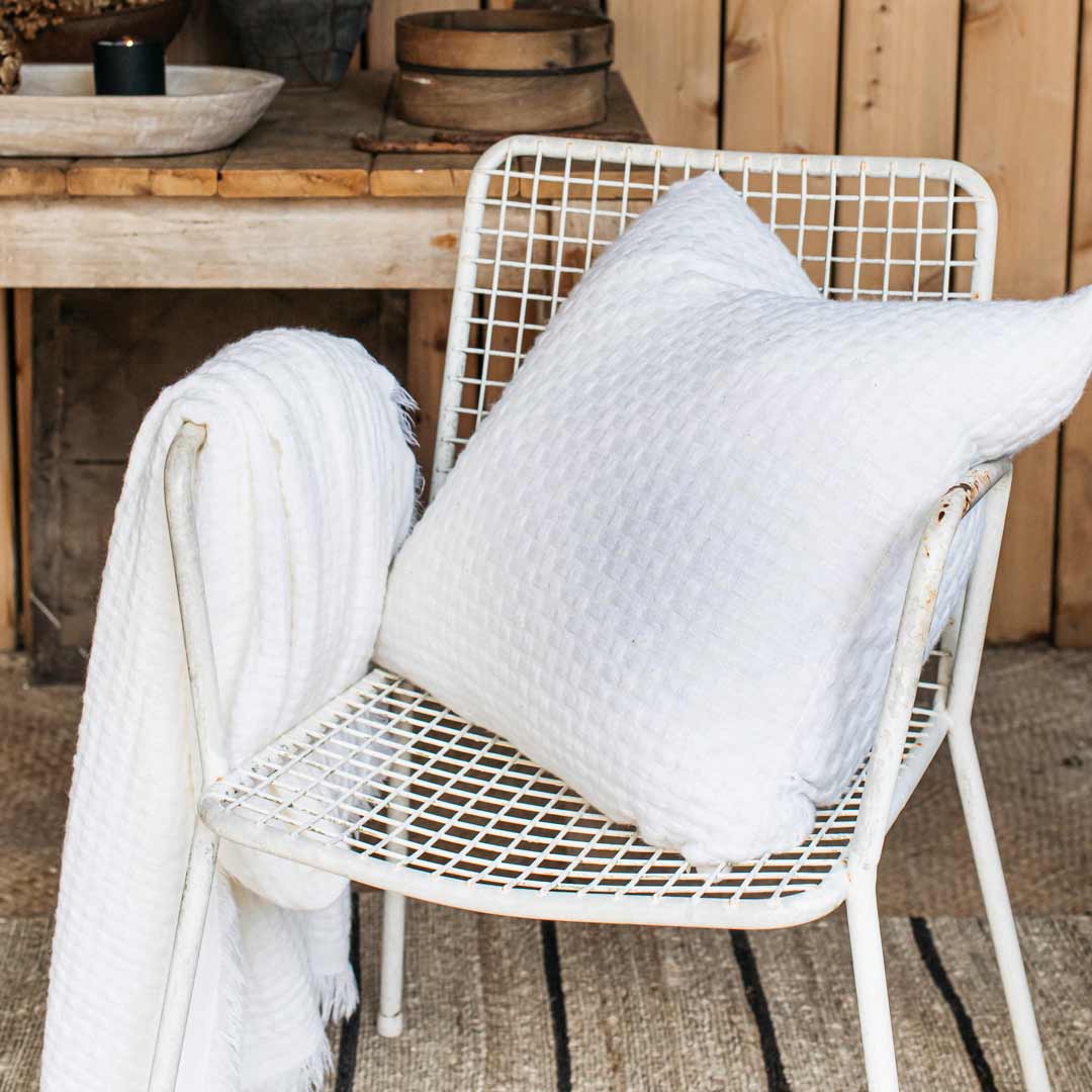 Hallen White Basketweave Throw 150x200cm