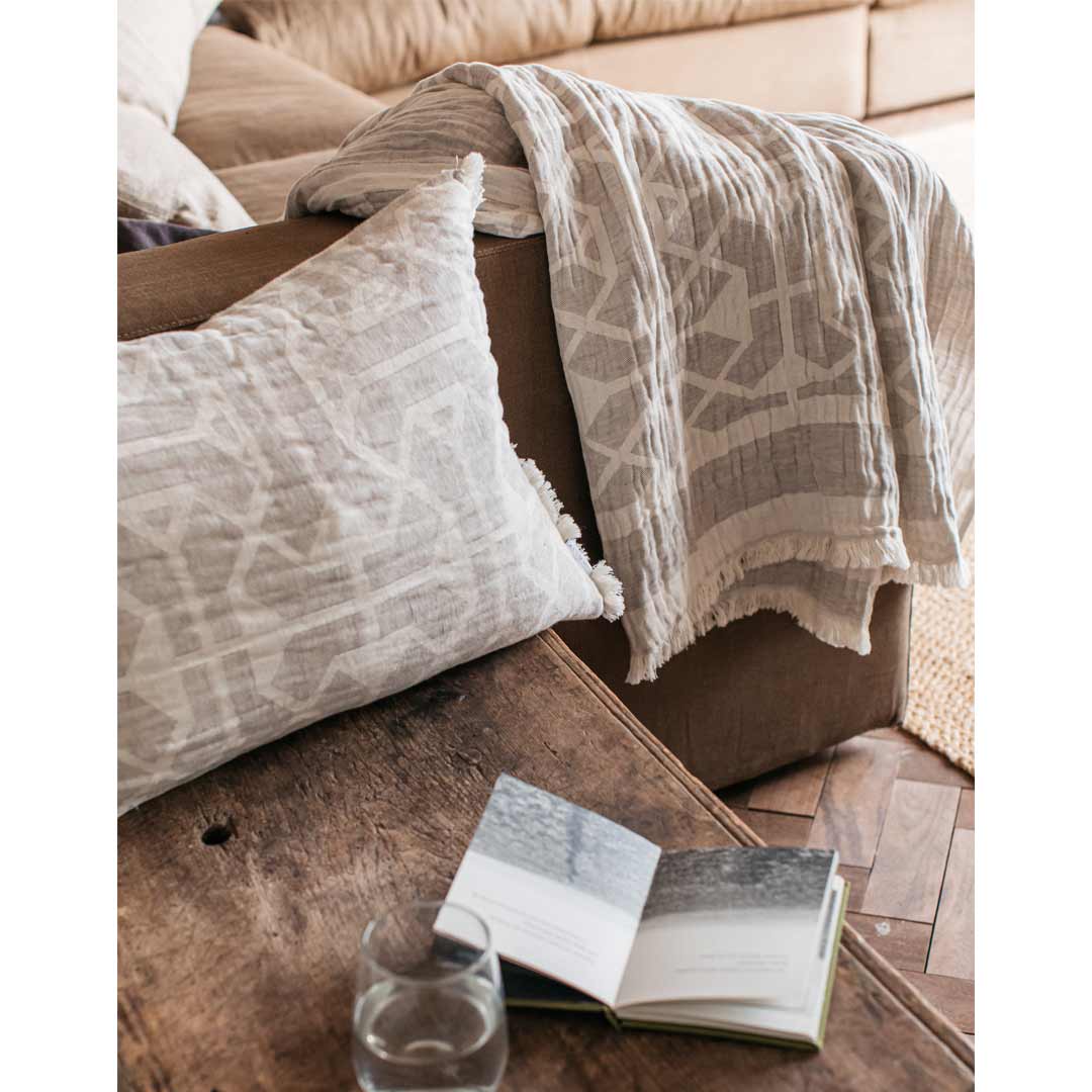 Tibble Cushion